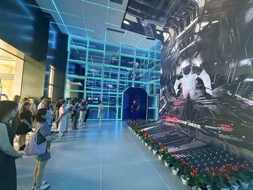 人工智能山東好品搶先體驗(yàn)——開進(jìn)AI工廠的記者見面會帶你過足科技癮